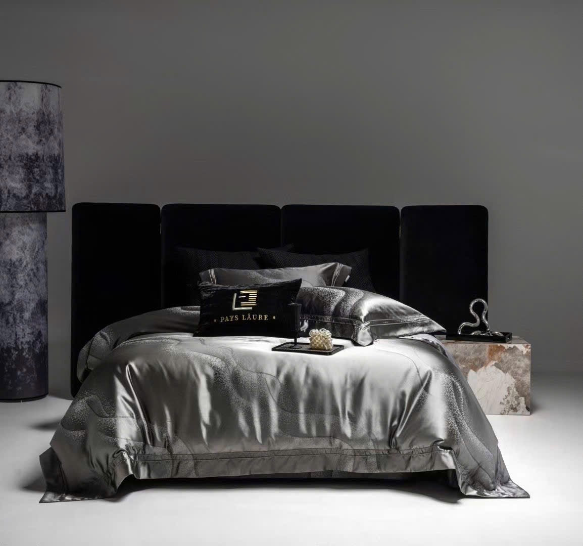 PAYS LÂURE ROYAL ÉLAN BEDDING SET