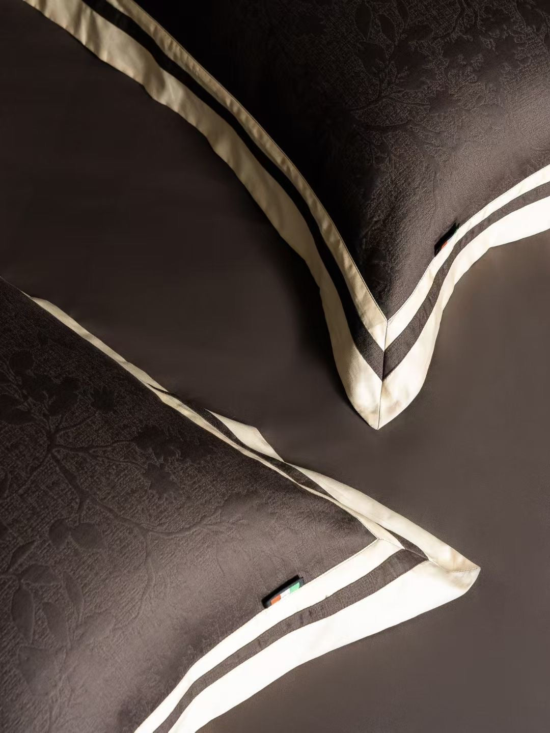 SERENITÀ NOTTURNA BEDDING SET