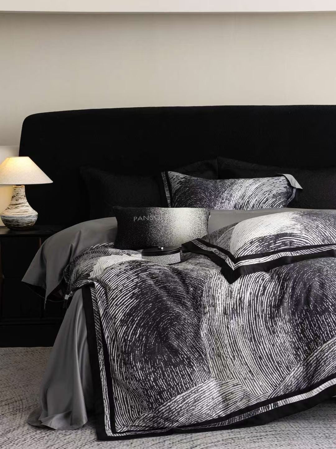 OBSIDIAN DREAMS BEDDING SET