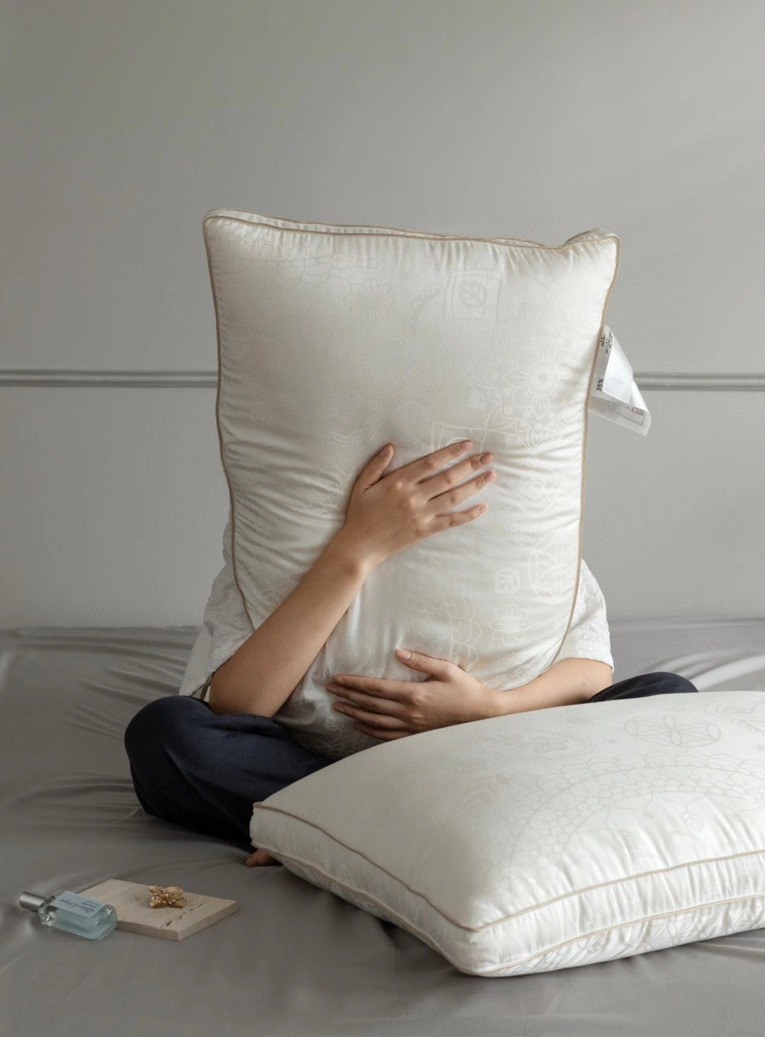 SoyCloud™ Ergonomic Soybean Fiber Pillow