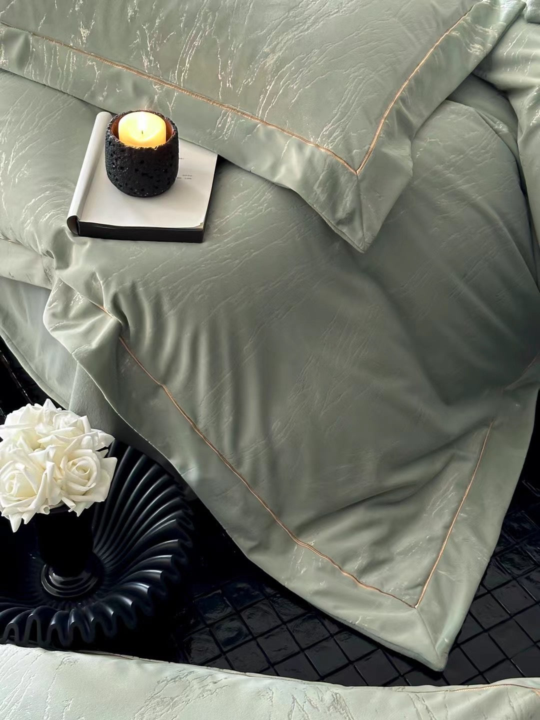 Celestial Embrace - Gilded Velvet Luxury Bedding Set