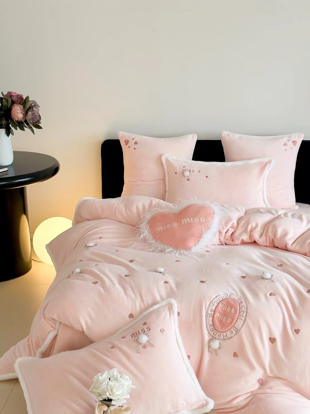 Madeleine Warm Embrace Bedding Set