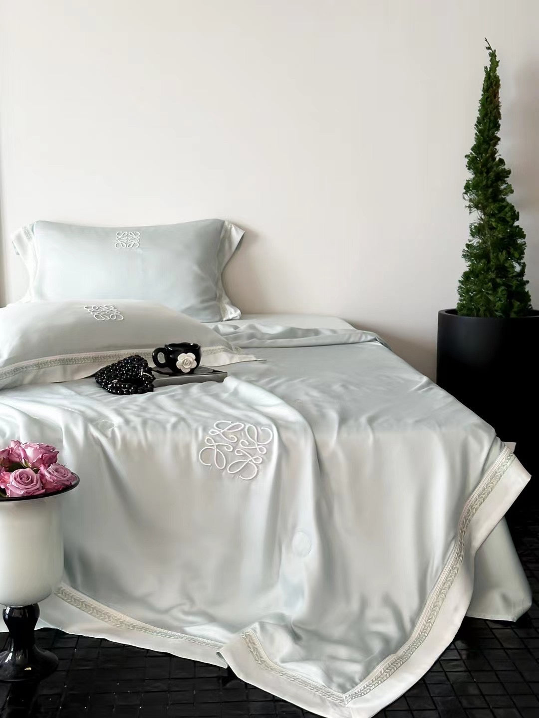 VELORA BLISS BEDDING SET